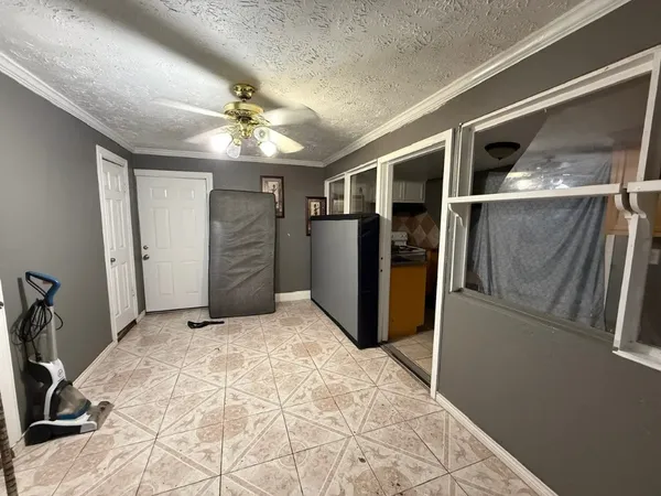 $178,900 | 11329 Almeda Genoa Road, Houston, TX 77034