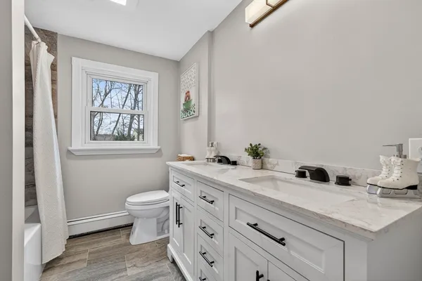 $545,000 | 296 Chace Street, Clinton, MA 01510