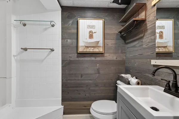 $545,000 | 296 Chace Street, Clinton, MA 01510