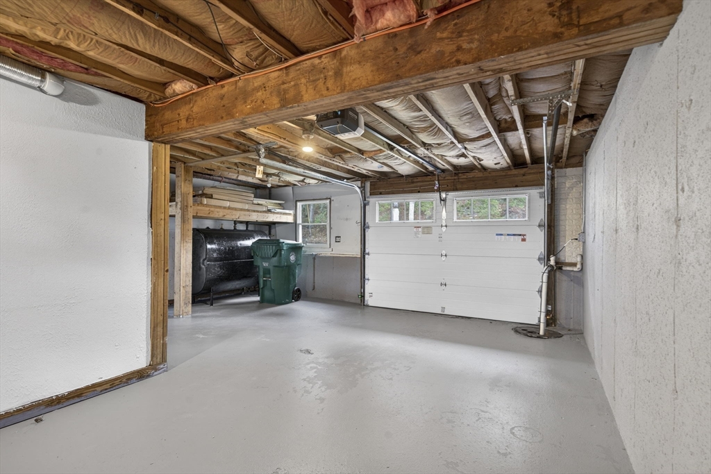 296 Chace Street Clinton, MA 01510 - Photo 23 of 35