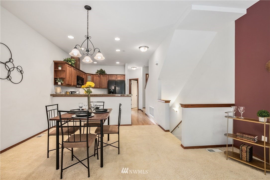 21208 11th Drive Southeast Bothell, WA 98021 - Photo 4 of 34