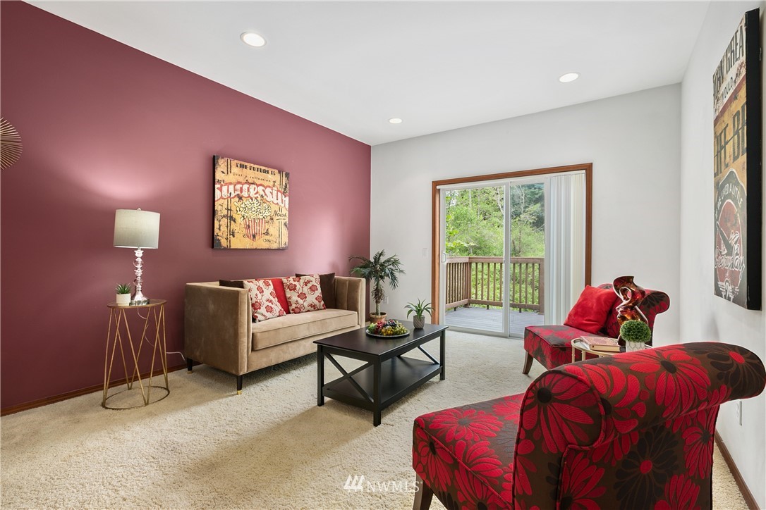 21208 11th Drive Southeast Bothell, WA 98021 - Photo 7 of 34