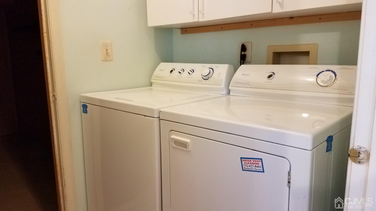 311 Classon Court Somerset, NJ 08873 - Photo 17 of 20 a utility room with dryer and washer