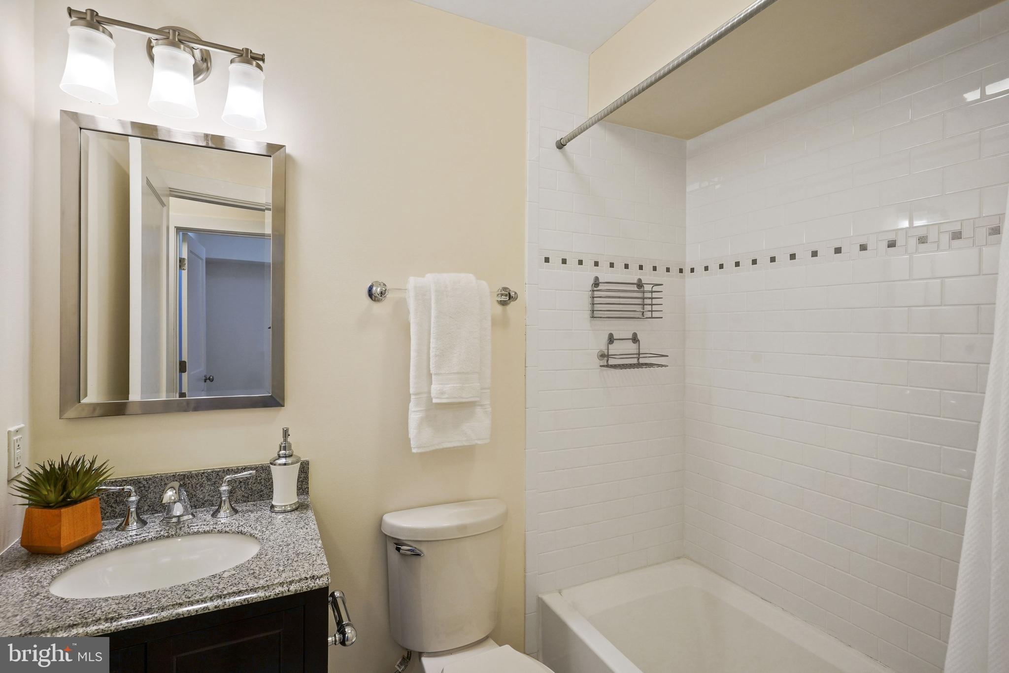 1641 13th Street Northwest, Unit A Washington, DC 20009 - Photo 26 of 33