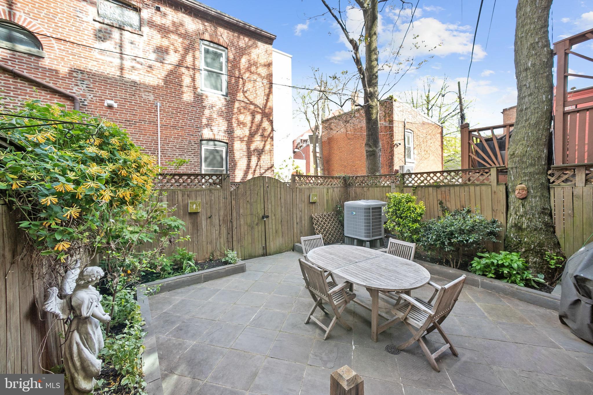 1641 13th Street Northwest, Unit A Washington, DC 20009 - Photo 28 of 33