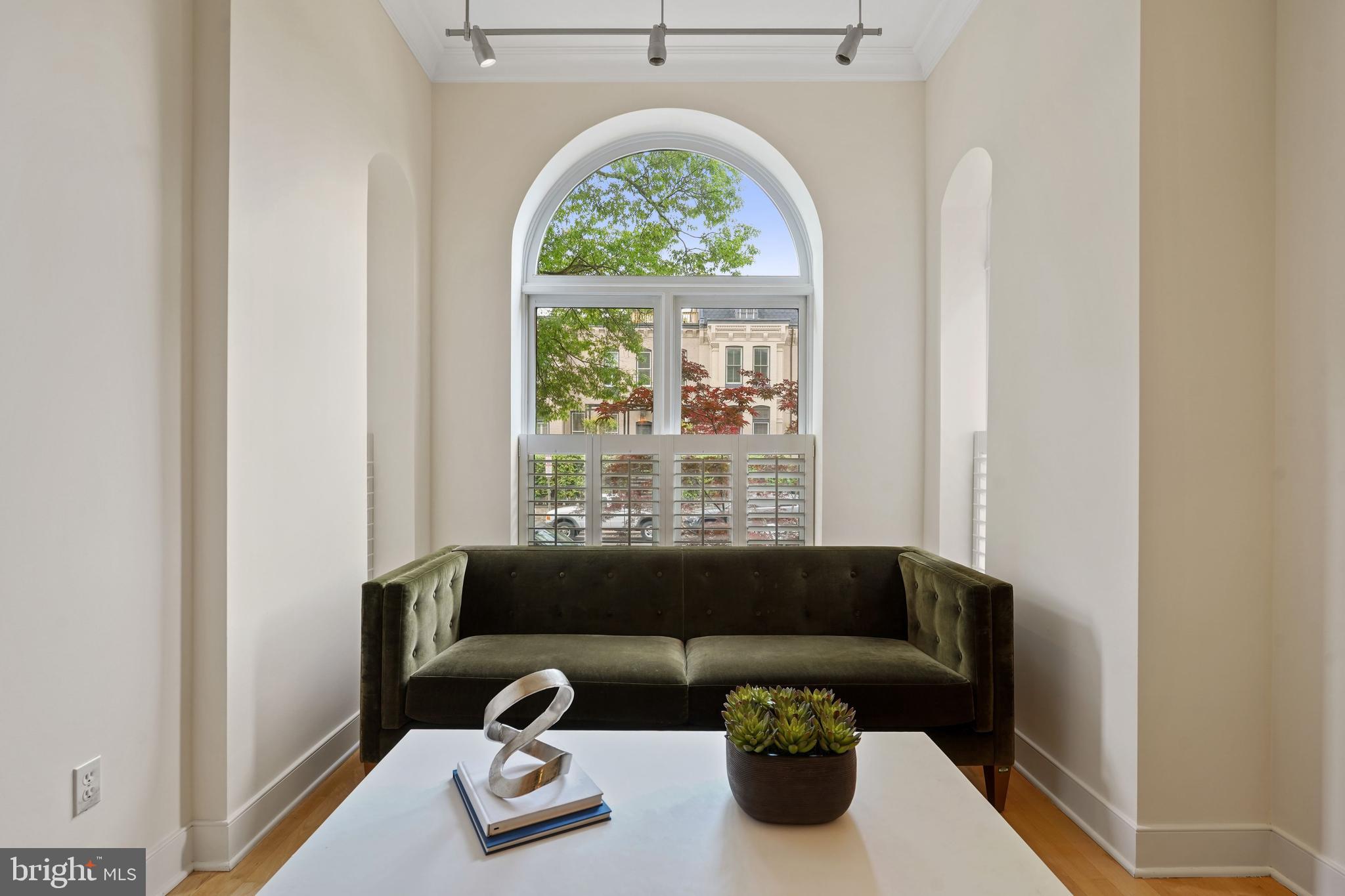 1641 13th Street Northwest, Unit A Washington, DC 20009 - Photo 5 of 33