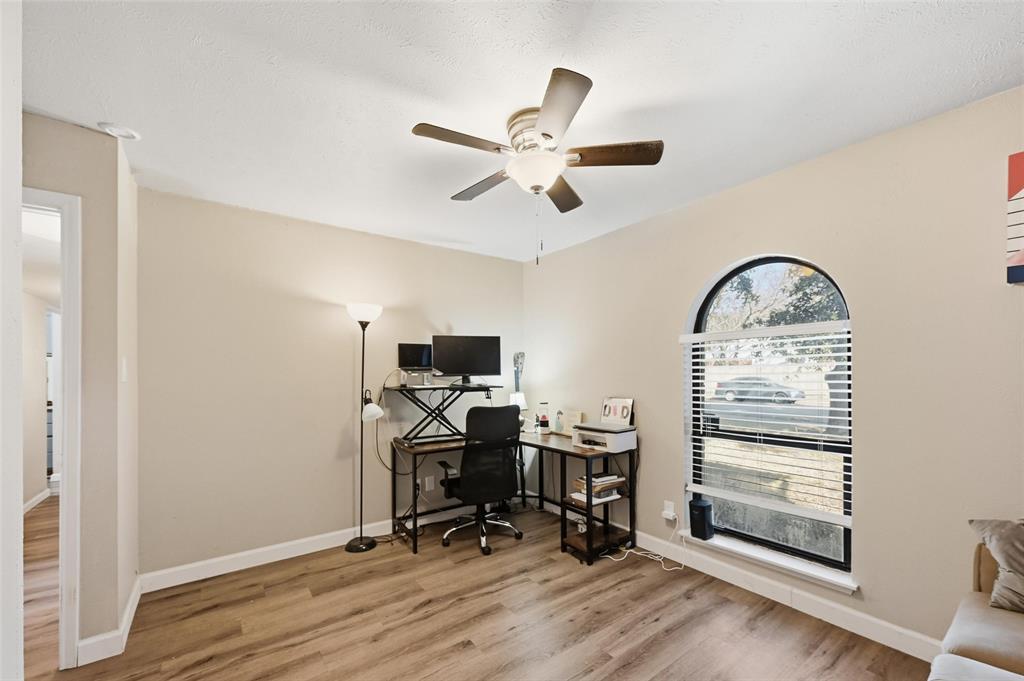 5805 Ridgecove Drive Garland, TX 75043 - Photo 15 of 21