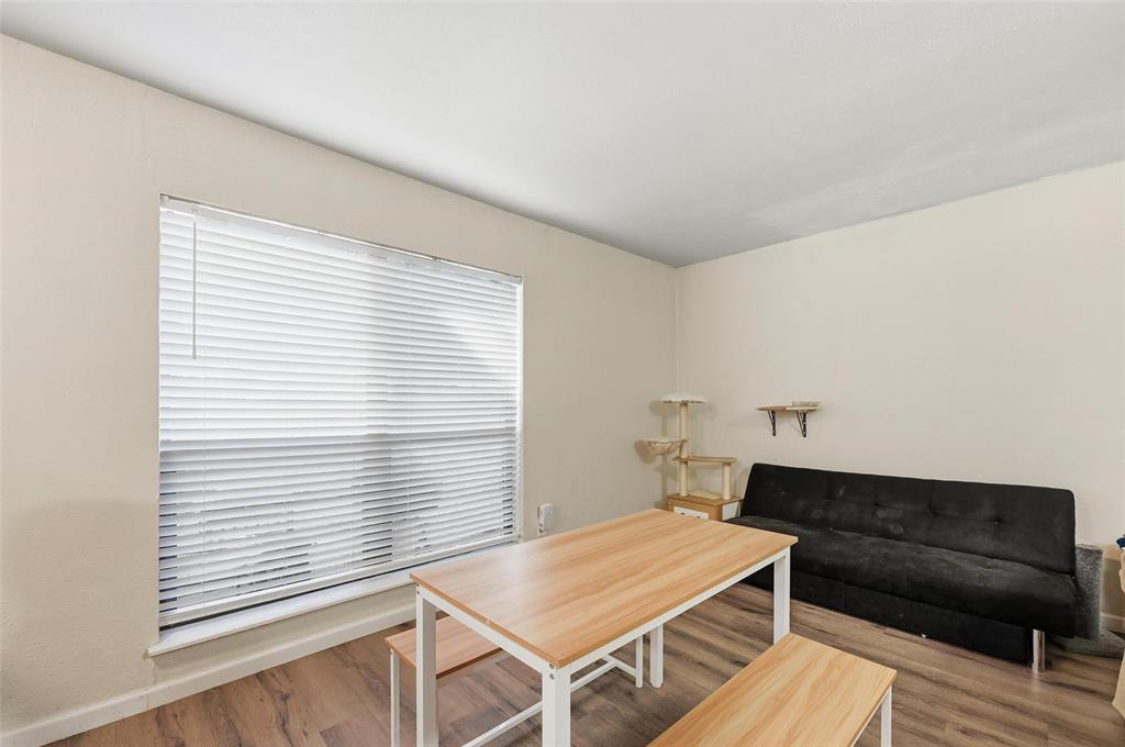 5805 Ridgecove Drive Garland, TX 75043 - Photo 7 of 21