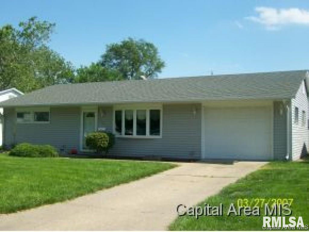 2652 East Lawrence Avenue Springfield, IL 62703 - Photo 1 of 1