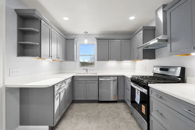 $499,900 | 119 Pebble Street, Fall River, MA 02721