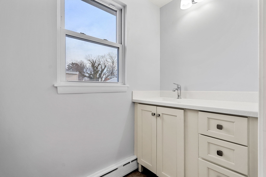 119 Pebble Street Fall River, MA 02721 - Photo 17 of 42