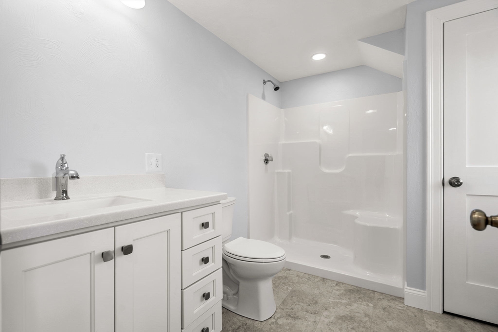 119 Pebble Street Fall River, MA 02721 - Photo 23 of 42