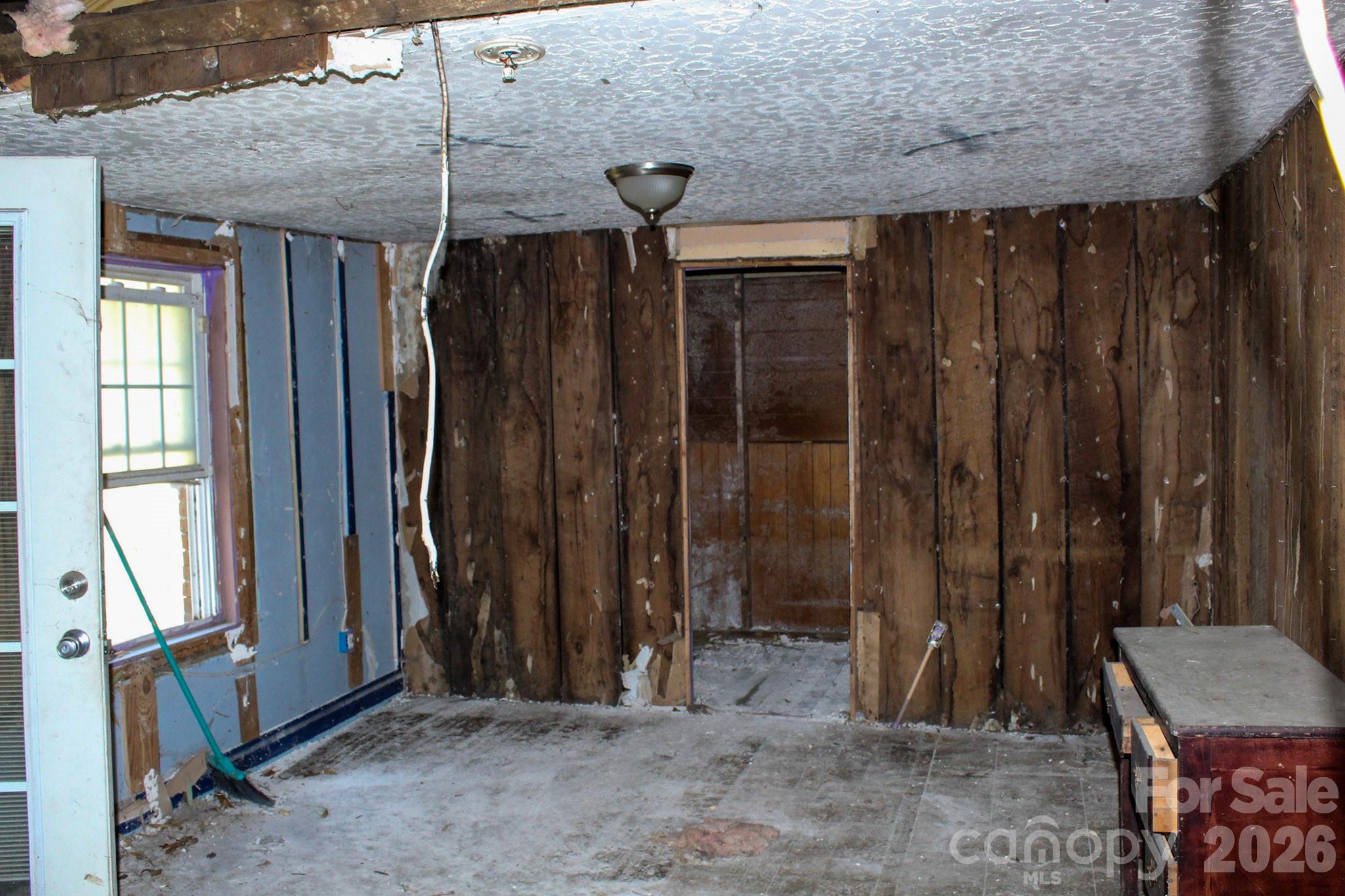1293 Lake Logan Road Canton, NC 28716 - Photo 28 of 48 a view of a backyard with porch and outdoor space
