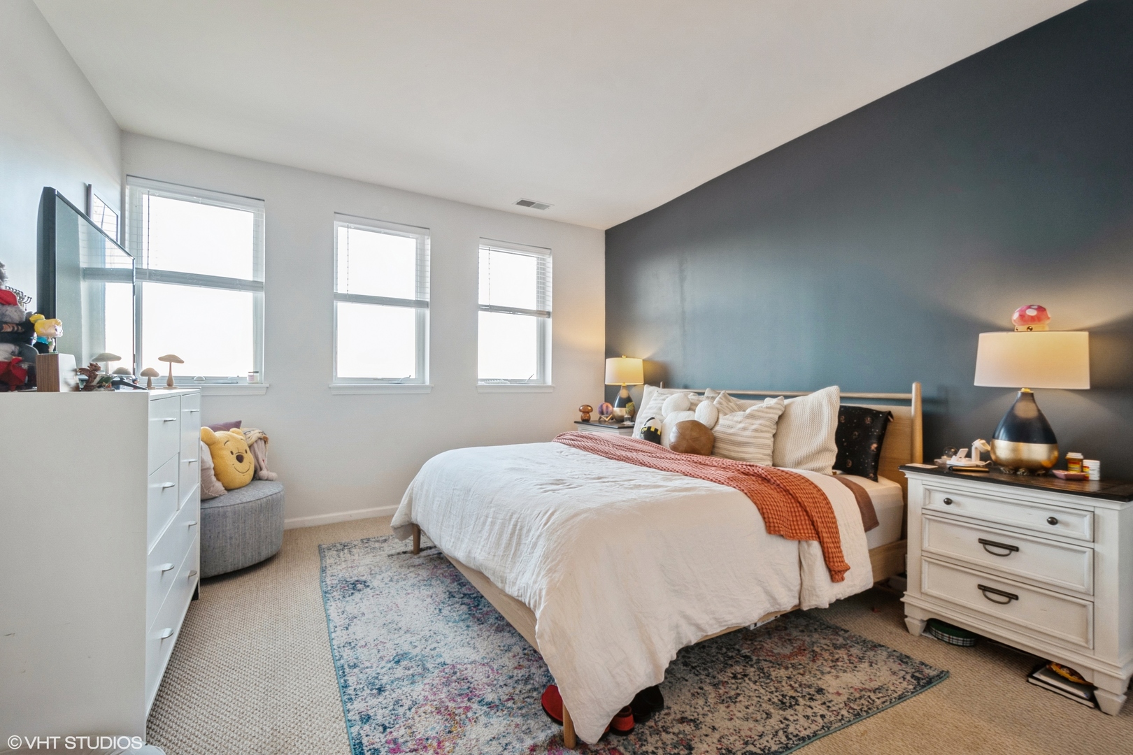 7742 North Sheridan Road, Unit 4R Chicago, IL 60626 - Photo 10 of 19 Gallery Image 10