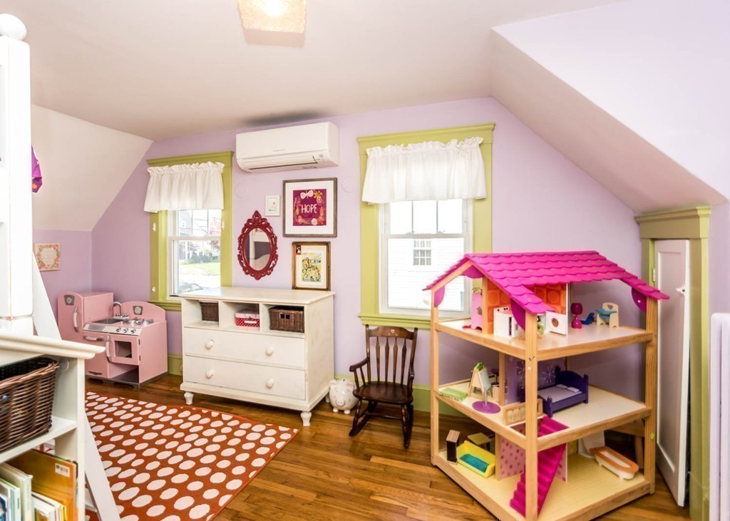 109 Thornton Road Waltham, MA 02453 - Photo 25 of 30