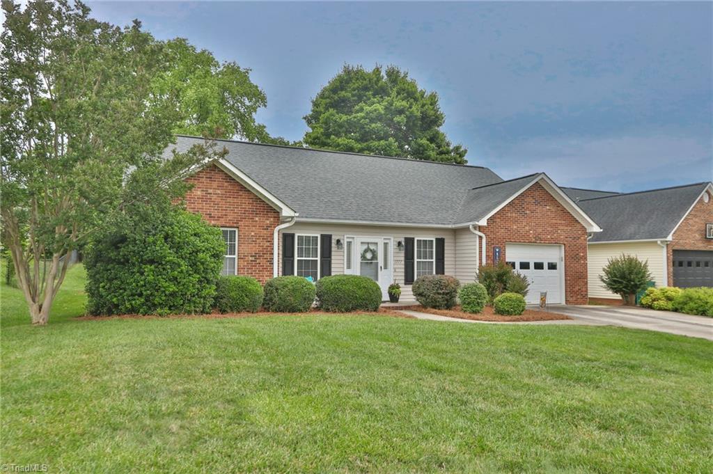 1777 Springfield Farm Court Clemmons, NC 27012 - Photo 30 of 36