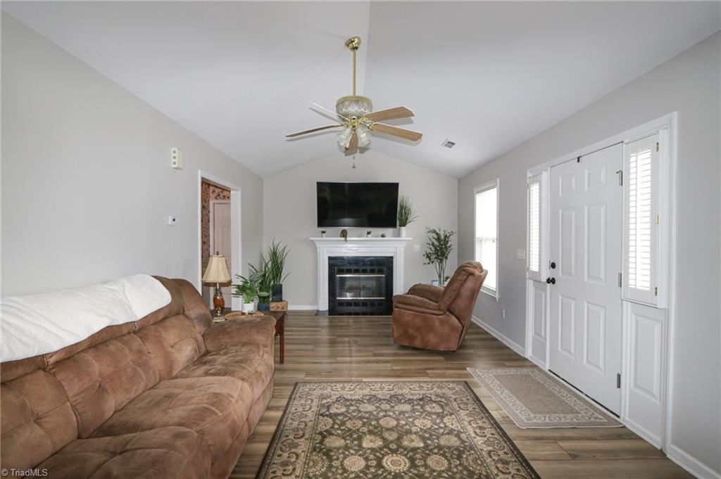 1777 Springfield Farm Court Clemmons, NC 27012 - Photo 5 of 36