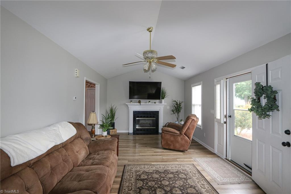 1777 Springfield Farm Court Clemmons, NC 27012 - Photo 6 of 36