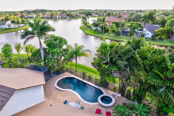 $1,345,000 | 1087 Deerwood Lane, Weston, FL 33326