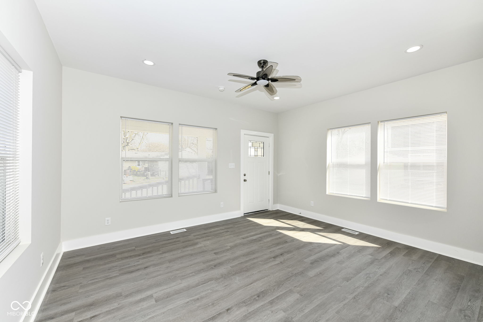 2429 North Rural Street Indianapolis, IN 46218 - Photo 4 of 16 Gallery Image 4