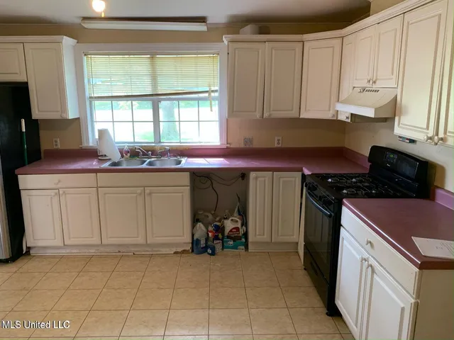 $60,000 | 2330 Raymond Road, Jackson, MS 39212