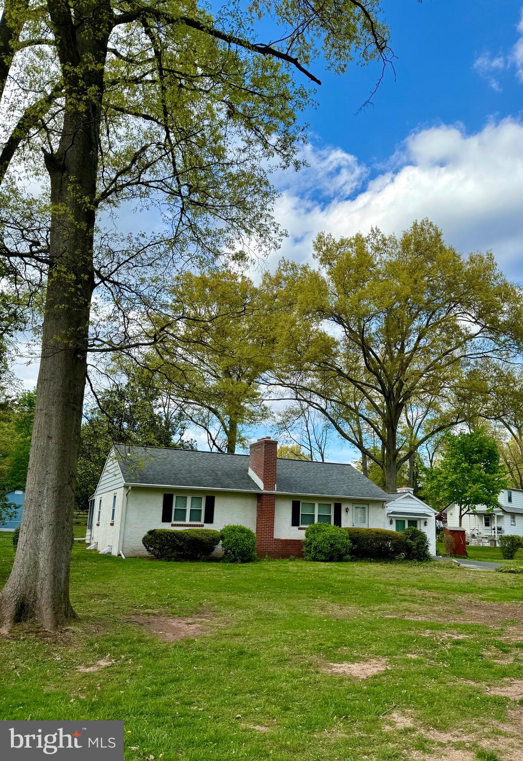 511 Park Road Spring City, PA 19475 - Photo 2 of 28