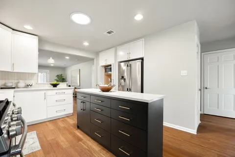 $650,000 | 1601 Northridge Drive, Austin, TX 78723