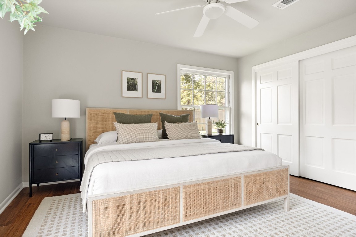 1601 Northridge Drive Austin, TX 78723 - Photo 26 of 40 a bedroom with bed and window