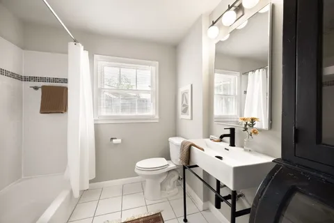 $650,000 | 1601 Northridge Drive, Austin, TX 78723