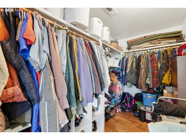 $1,299,900 | 23032 Northeast Hagey Road, Dundee, OR 97115