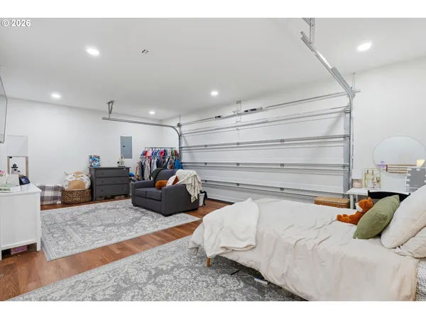 $1,299,900 | 23032 Northeast Hagey Road, Dundee, OR 97115