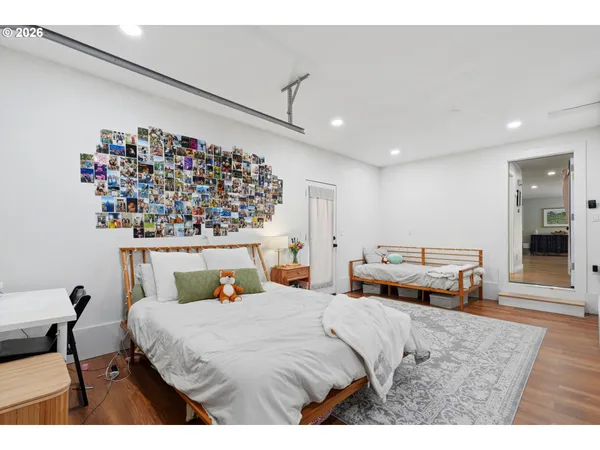 $1,299,900 | 23032 Northeast Hagey Road, Dundee, OR 97115