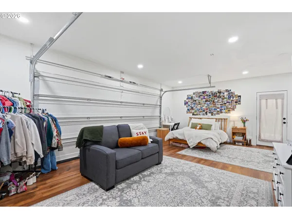 $1,299,900 | 23032 Northeast Hagey Road, Dundee, OR 97115