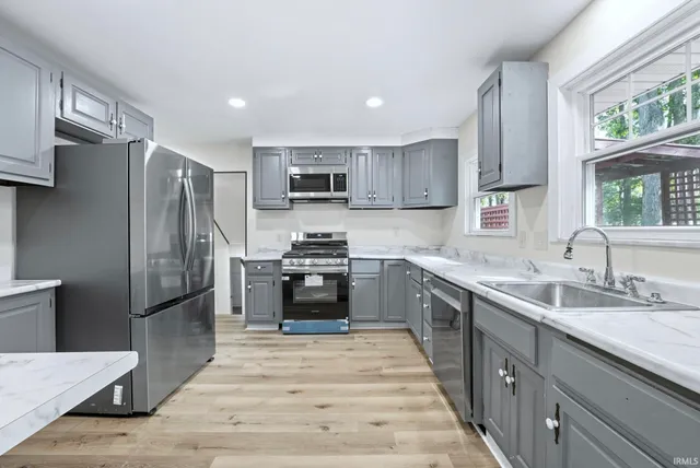 $249,900 | 6921 Nordale Drive, Fort Wayne, IN 46804