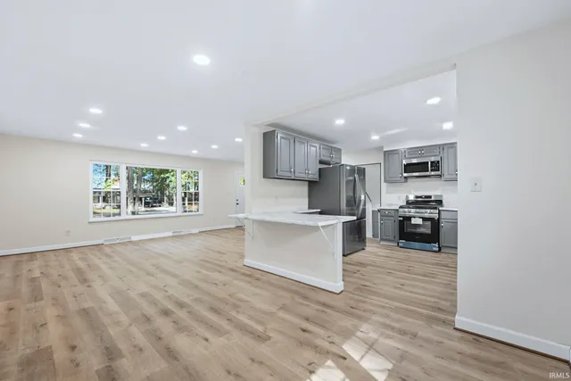 $249,900 | 6921 Nordale Drive, Fort Wayne, IN 46804