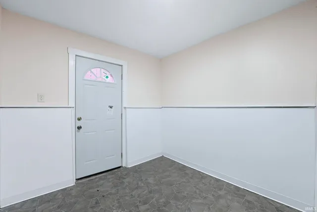 $249,900 | 6921 Nordale Drive, Fort Wayne, IN 46804