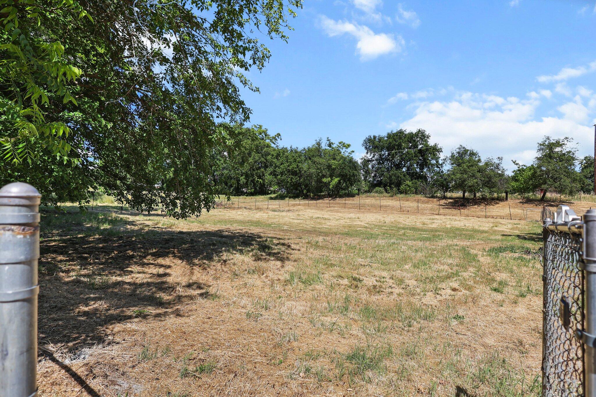 19186 Knighton Road Redding, CA 96002 - Photo 42 of 50 46-web-or-mls-8Q0A9791