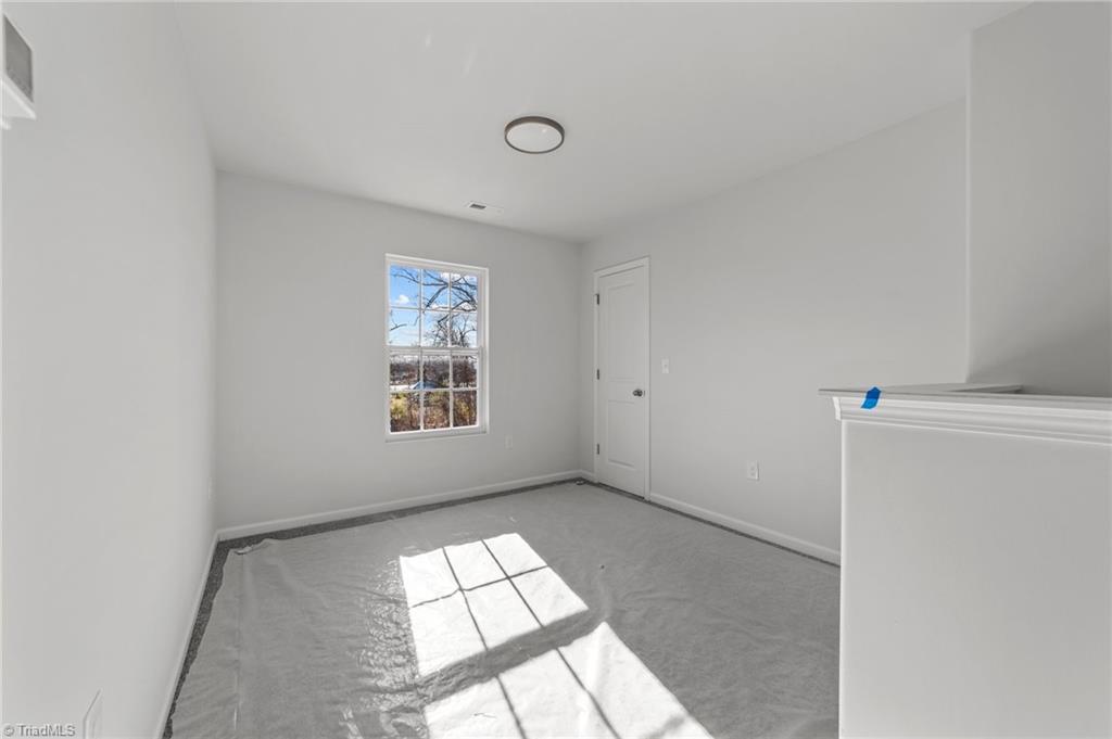 2619 Carsten Avenue High Point, NC 27262 - Photo 20 of 34