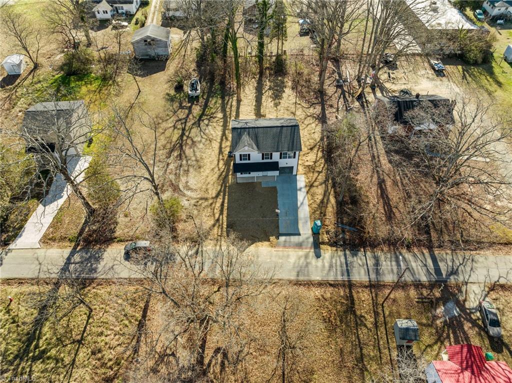 2619 Carsten Avenue High Point, NC 27262 - Photo 29 of 34