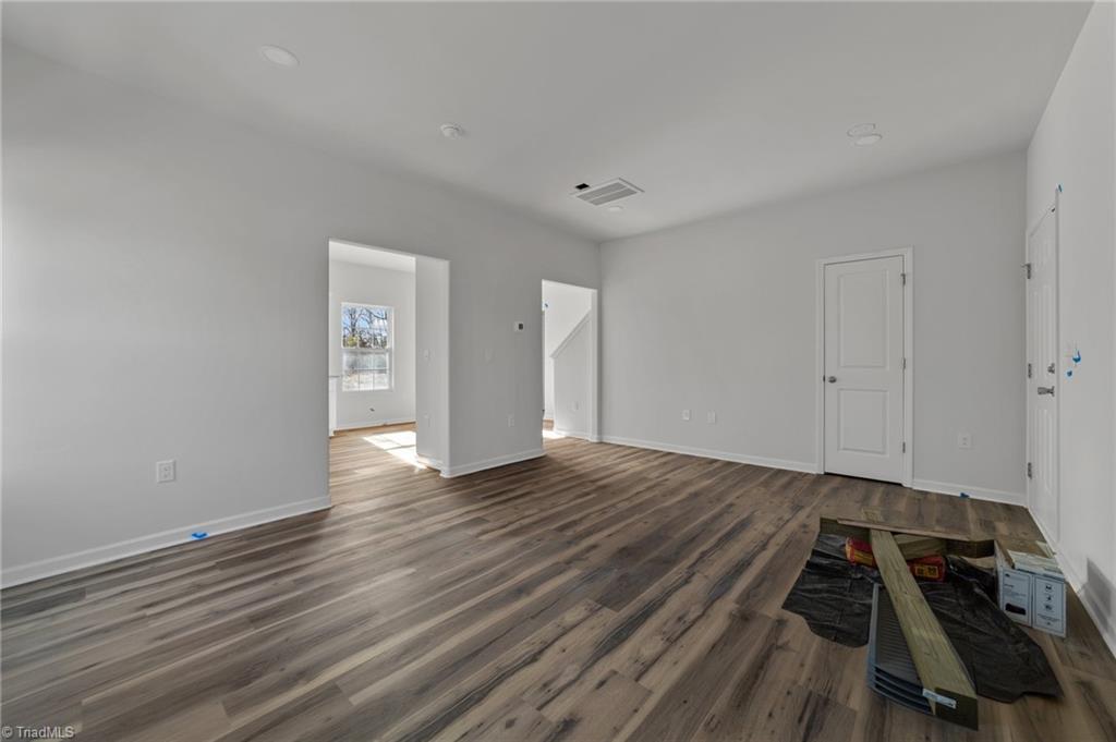 2619 Carsten Avenue High Point, NC 27262 - Photo 5 of 34