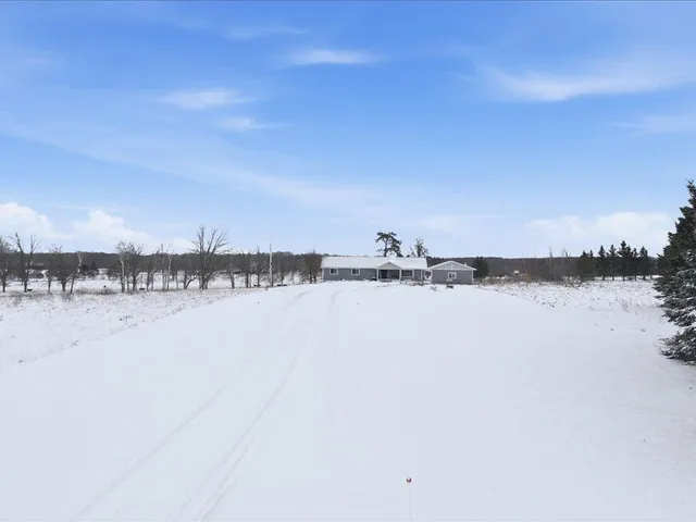 $469,900 | 3775 32nd Street Southwest, Pine River, MN 56474