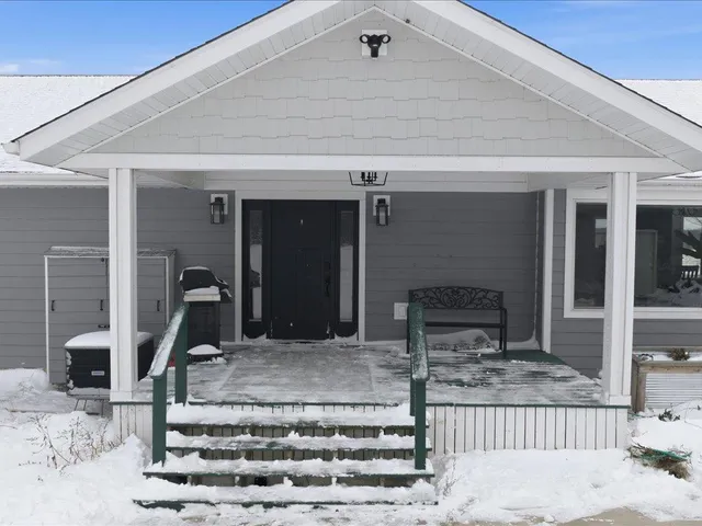 $459,999 | 3775 32nd Street Southwest, Pine River, MN 56474