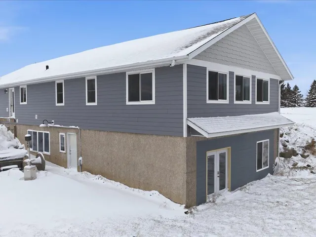 $459,999 | 3775 32nd Street Southwest, Pine River, MN 56474