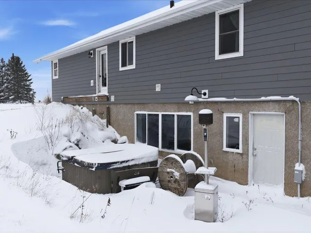 $469,900 | 3775 32nd Street Southwest, Pine River, MN 56474