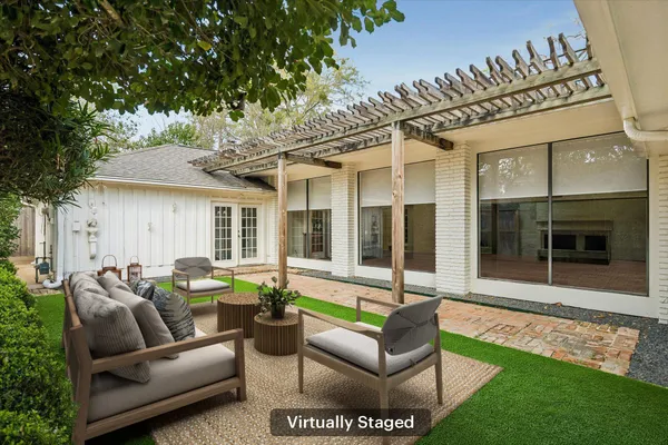 a view of outdoor space yard and patio