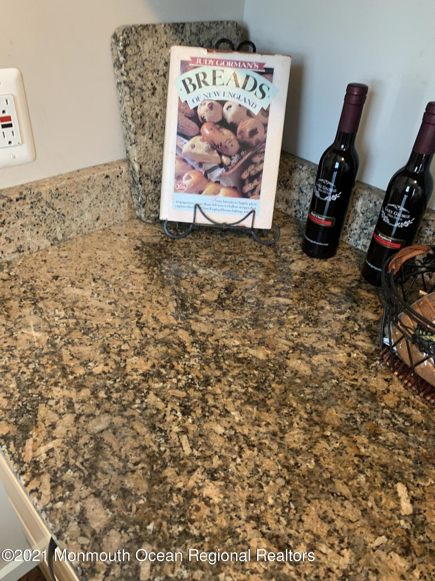 117 Foster Road Toms River, NJ 08753 - Photo 13 of 35 granite counter tops