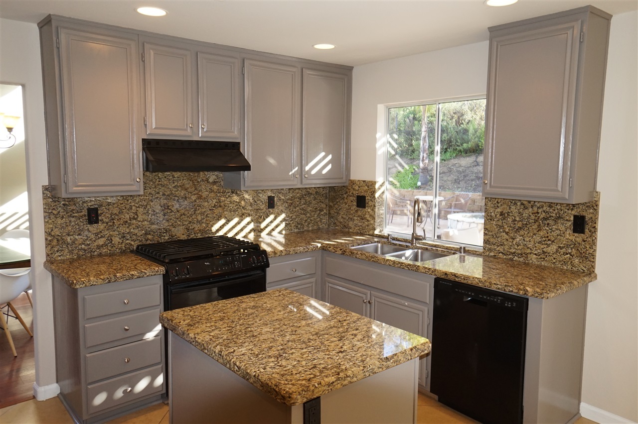 13675 Stonybrook Lane El Cajon, CA 92021 - Photo 9 of 25