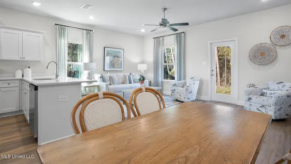 $239,900 | 103 Harper Grove Circle, Ocean Springs, MS 39564