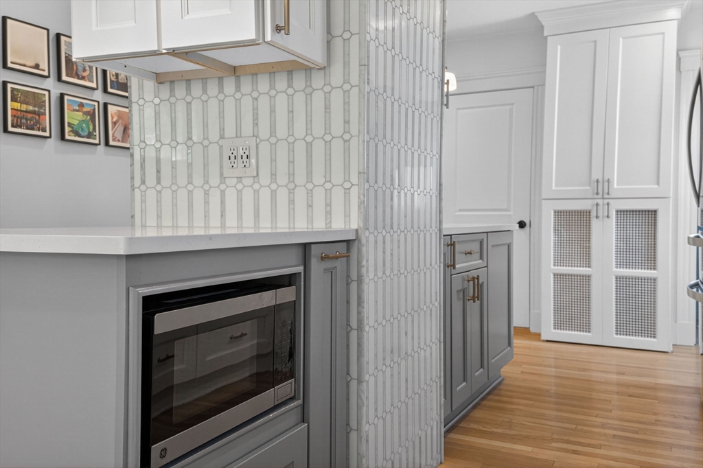 33 Bateswell Road Boston, MA 02124 - Photo 18 of 38