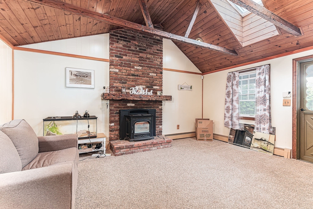 36 Cynthia Road Seekonk, MA 02771 - Photo 4 of 41